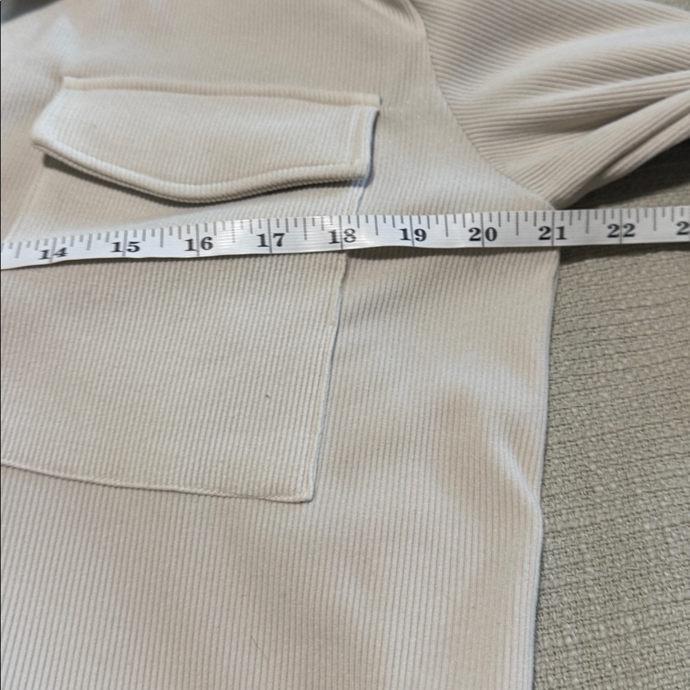 All:Row Cream Ribbed Shacket Medium - Picture 7 of 8